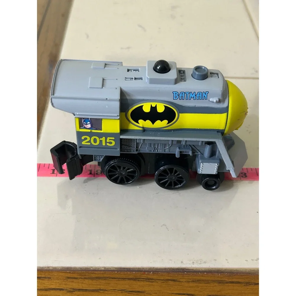 Fisher-Price Imaginext DC Super Friends Batman Toy Train Engine Gray Yellow 2015